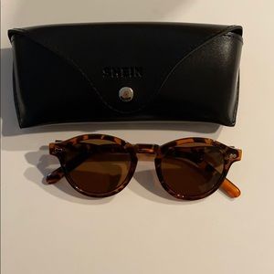 BRAND NEW Tortoise Sunglasses